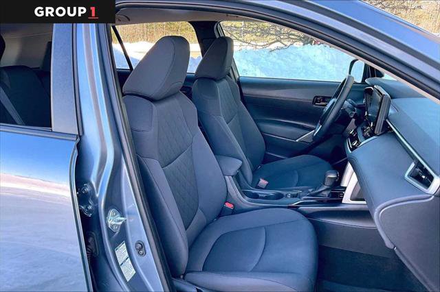 Certified 2022 Toyota Corolla Cross LE image 8