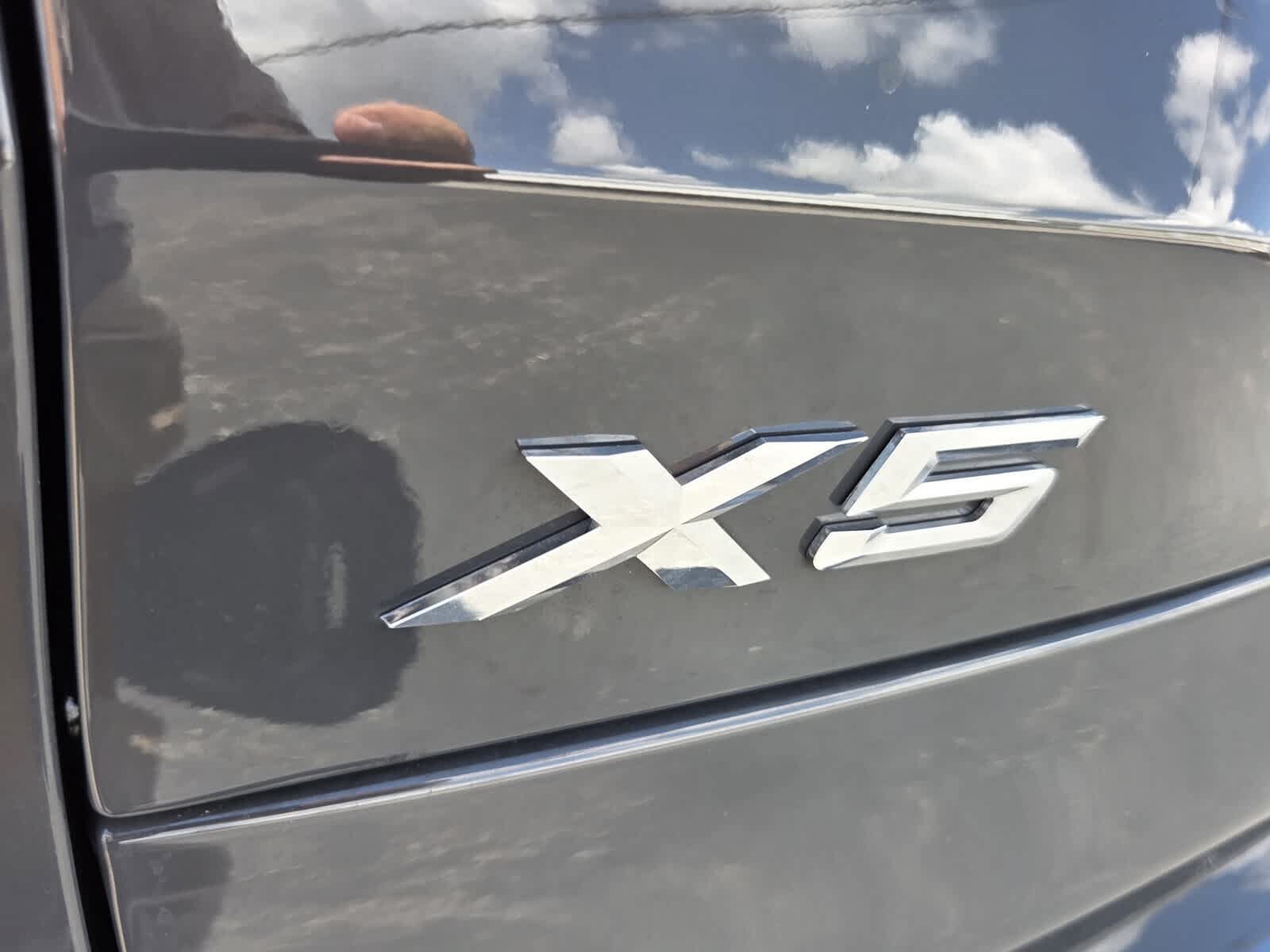 Certified 2026 BMW X5 xDrive40i w/ M Sport Package AWD/4WD image 17