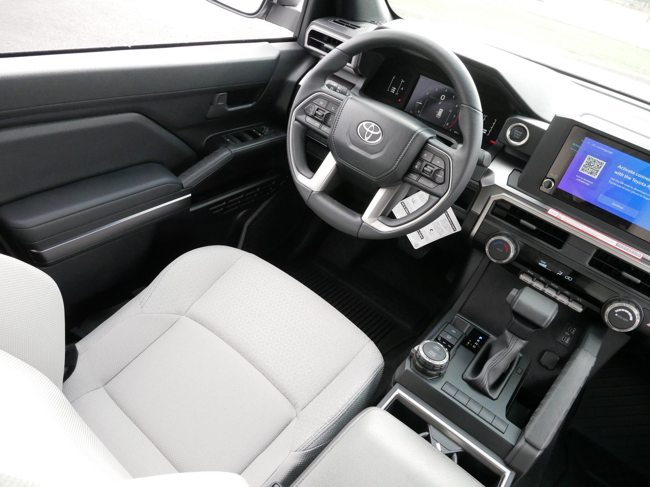 Certified 2025 Toyota 4Runner SR5 image 9