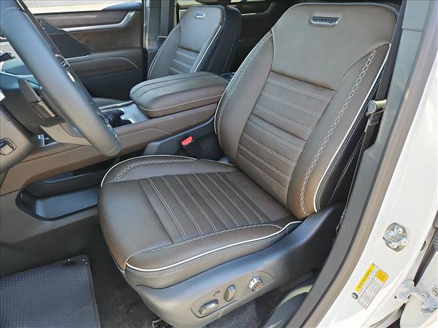 New 2026 GMC Acadia Denali Ultimate AWD/4WD image 4