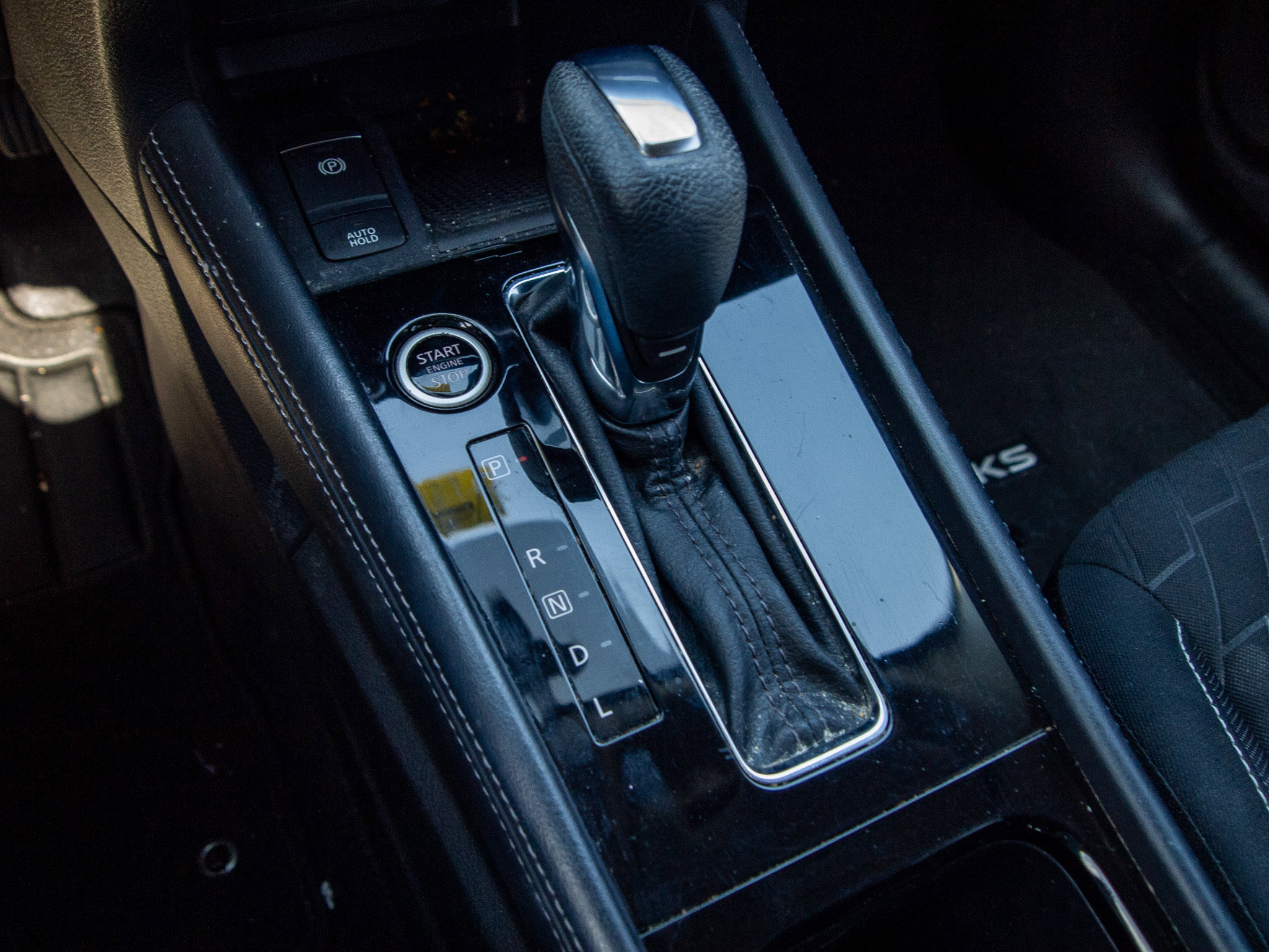 Used 2021 Nissan Kicks SV FWD image 19