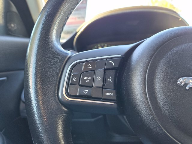 Used 2018 Jaguar E-PACE SE AWD/4WD image 21