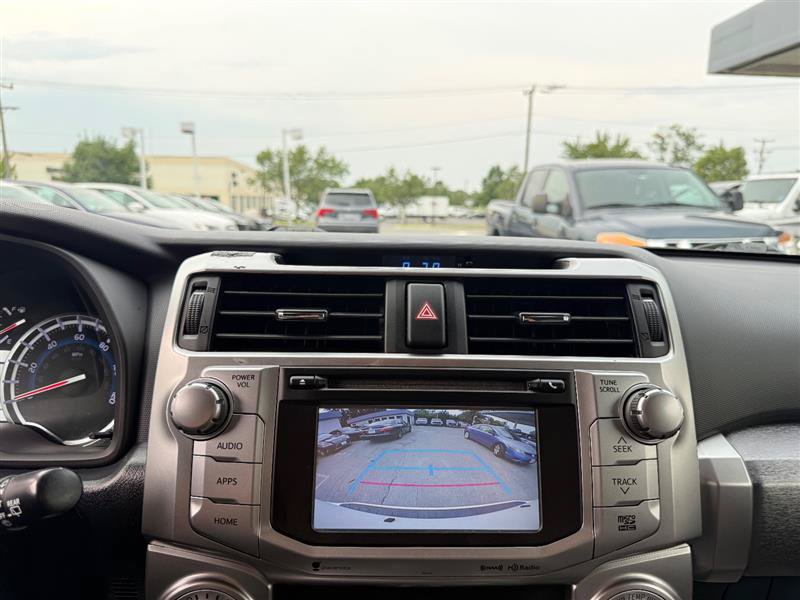 Used 2019 Toyota 4Runner SR5 AWD/4WD image 38