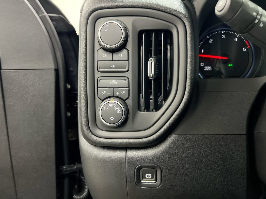 New 2026 Chevrolet Silverado 3500 W/T AWD/4WD image 13