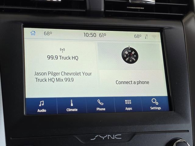 Used 2020 Ford Fusion SE w/ Fleet SE Value Package image 16