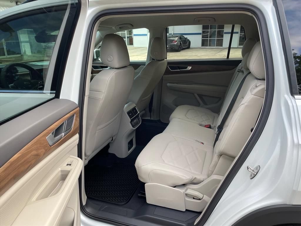 New 2026 Volkswagen Atlas SE FWD image 7