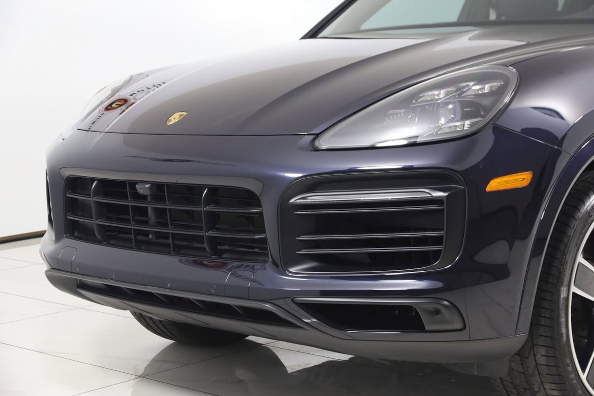 Used 2022 Porsche Cayenne Platinum Edition w/ Premium Package Plus AWD/4WD image 63