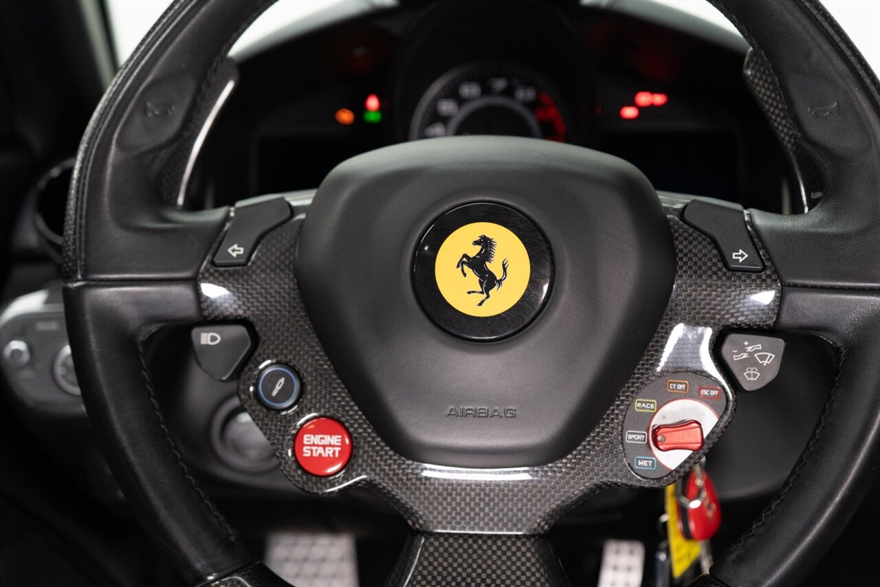 Used 2014 Ferrari F12 Berlinetta RWD image 93