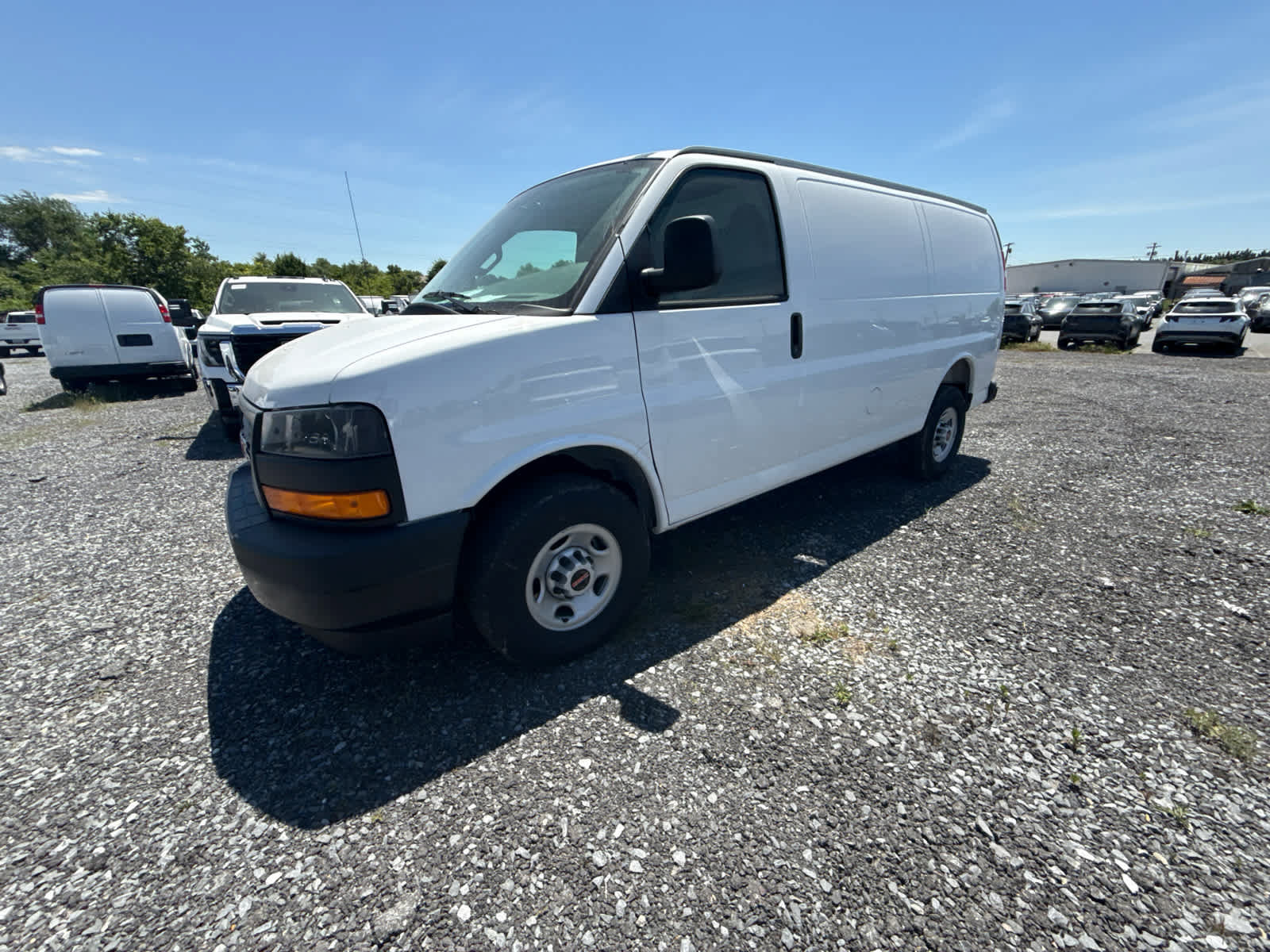 New 2026 GMC Savana 2500 w/ Driver Convenience Package RWD image 3