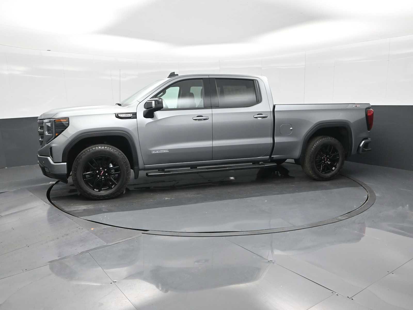 New 2026 GMC Sierra 1500 Elevation w/ Elevation Premium Package image 4