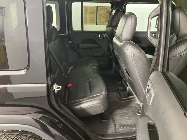 Used 2021 Jeep Wrangler Unlimited Sahara image 21