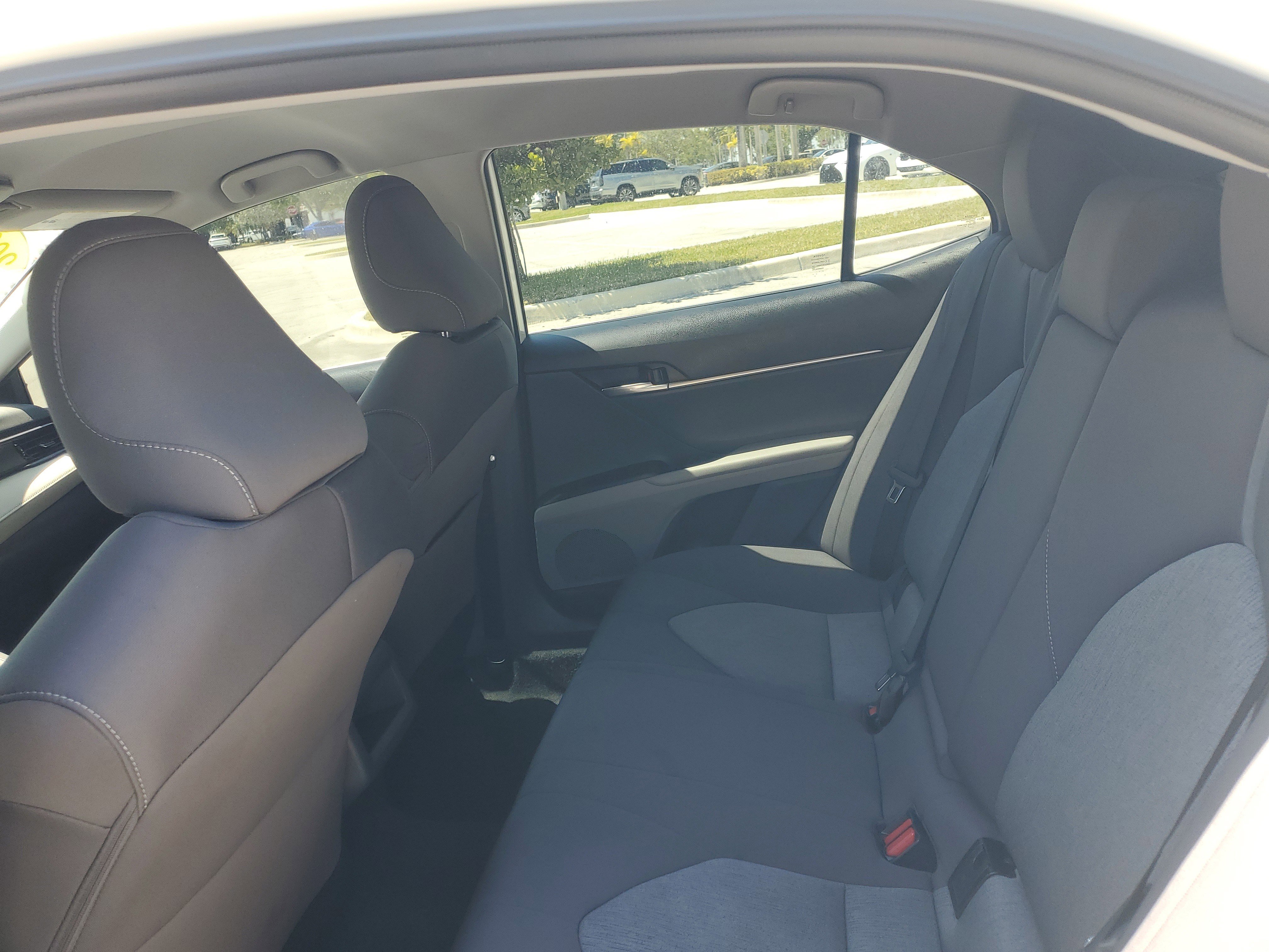 Used 2024 Toyota Camry LE image 11