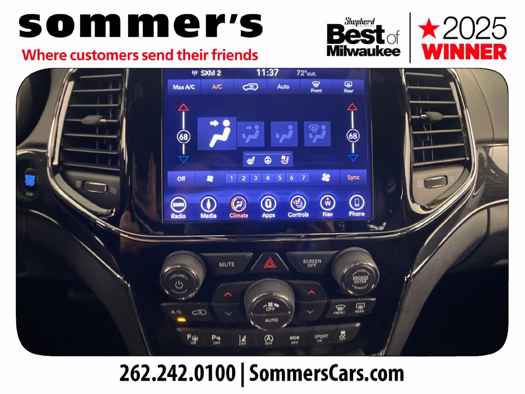 Used 2019 Jeep Grand Cherokee Overland AWD/4WD image 16