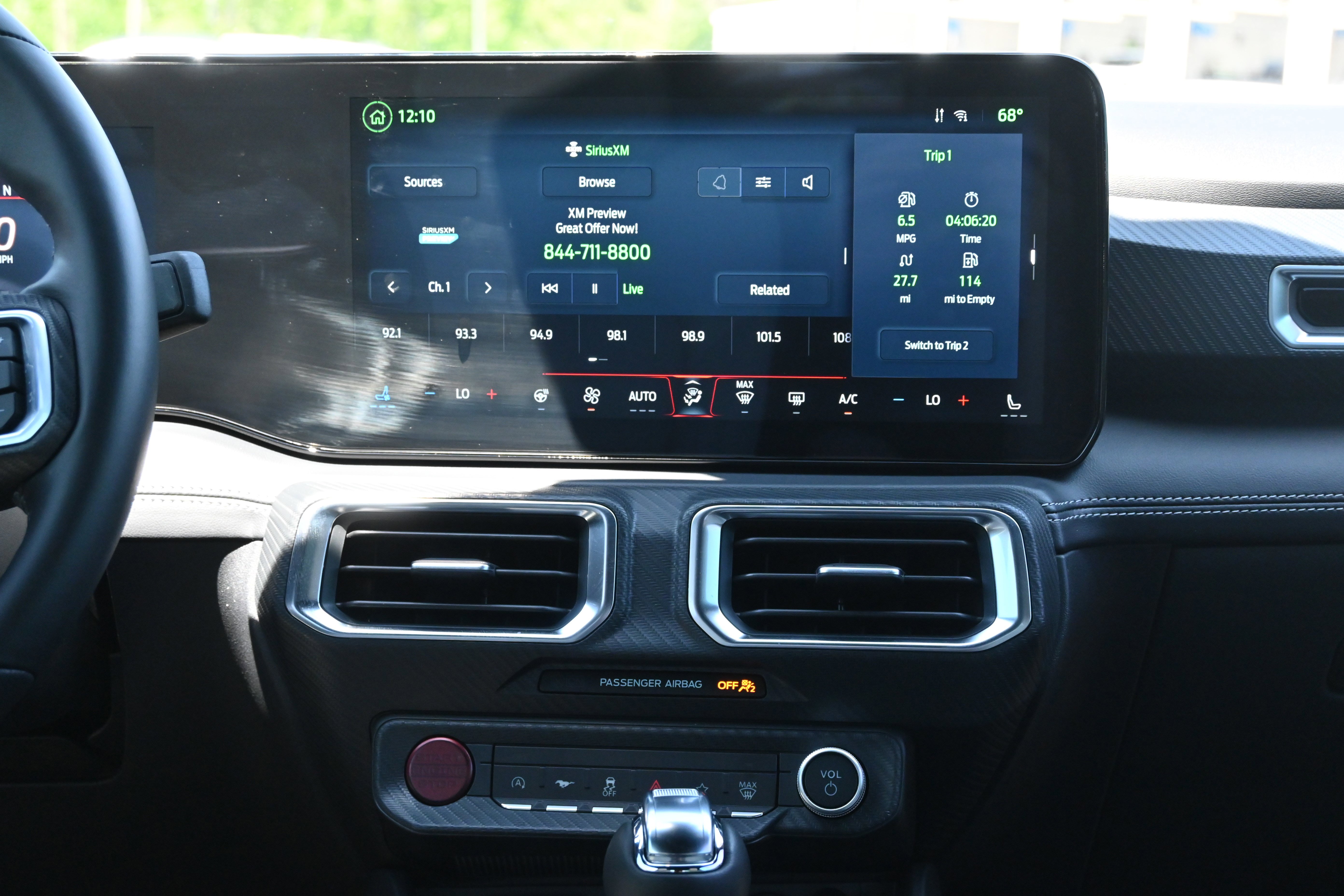 Used 2024 Ford Mustang GT Premium RWD image 31