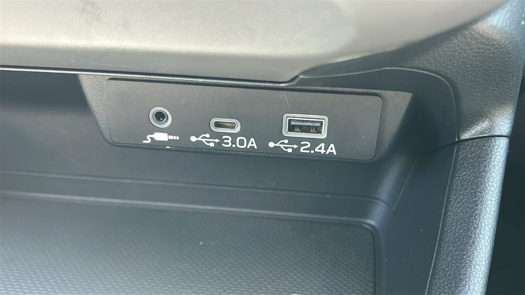 Certified 2025 Subaru Crosstrek 2.5i Premium AWD/4WD image 21