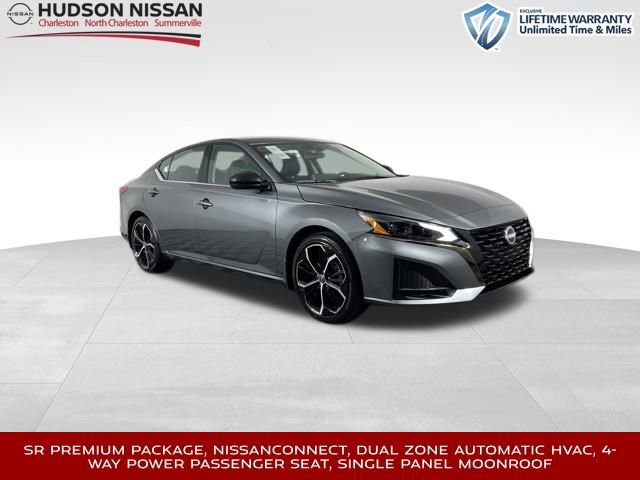 New 2025 Nissan Altima 2.5 SR w/ SR Premium Package