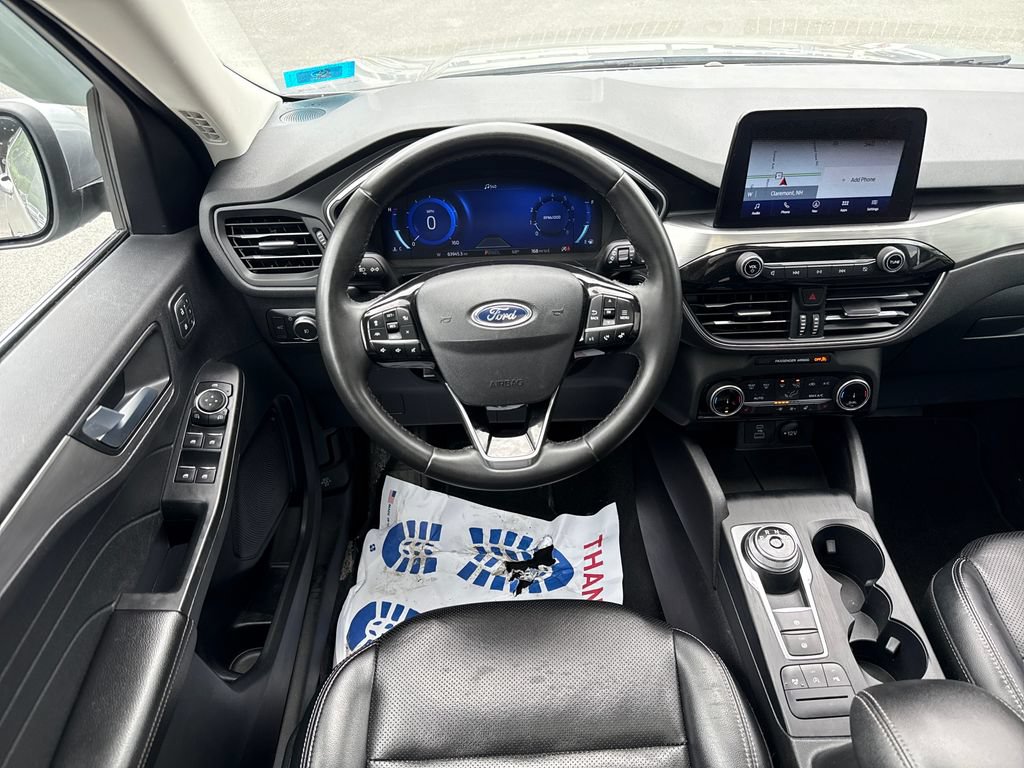 Used 2022 Ford Escape Titanium AWD/4WD image 15