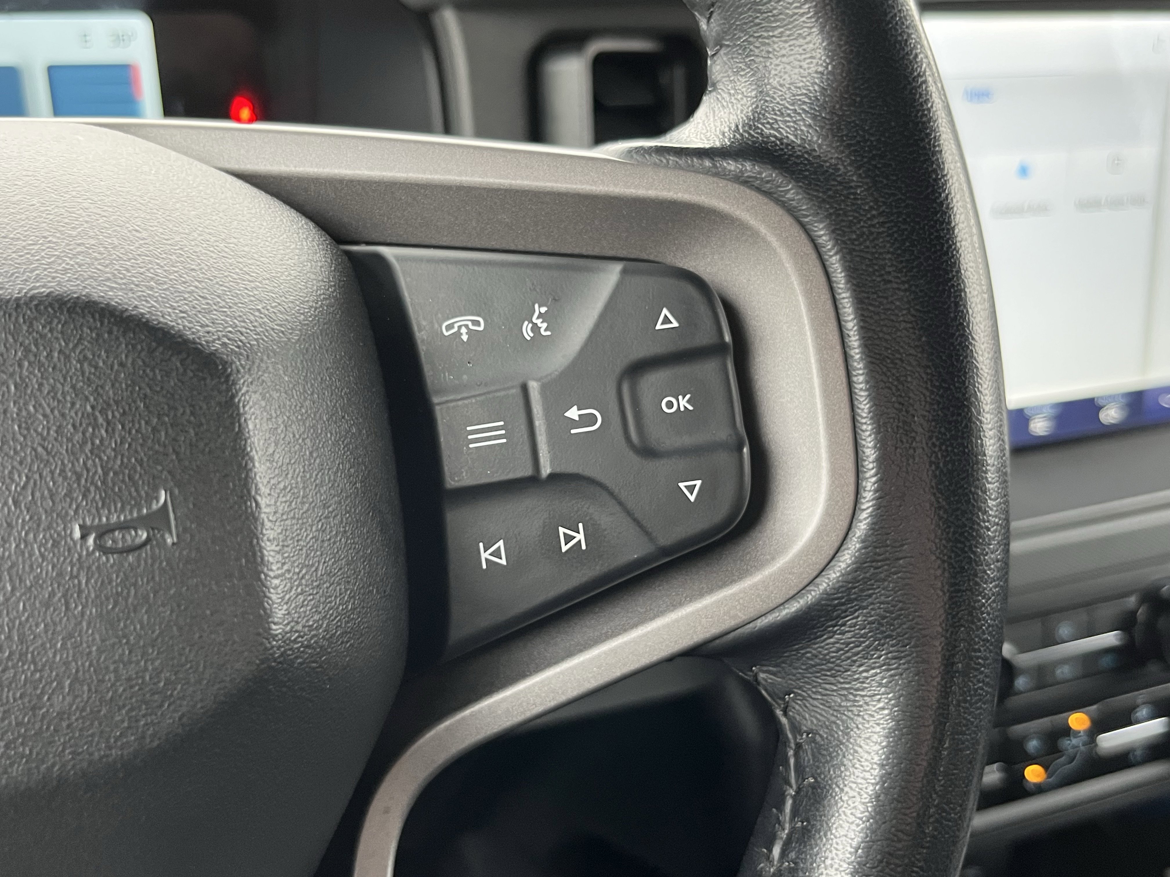 Used 2024 Ford Bronco Black Diamond image 20