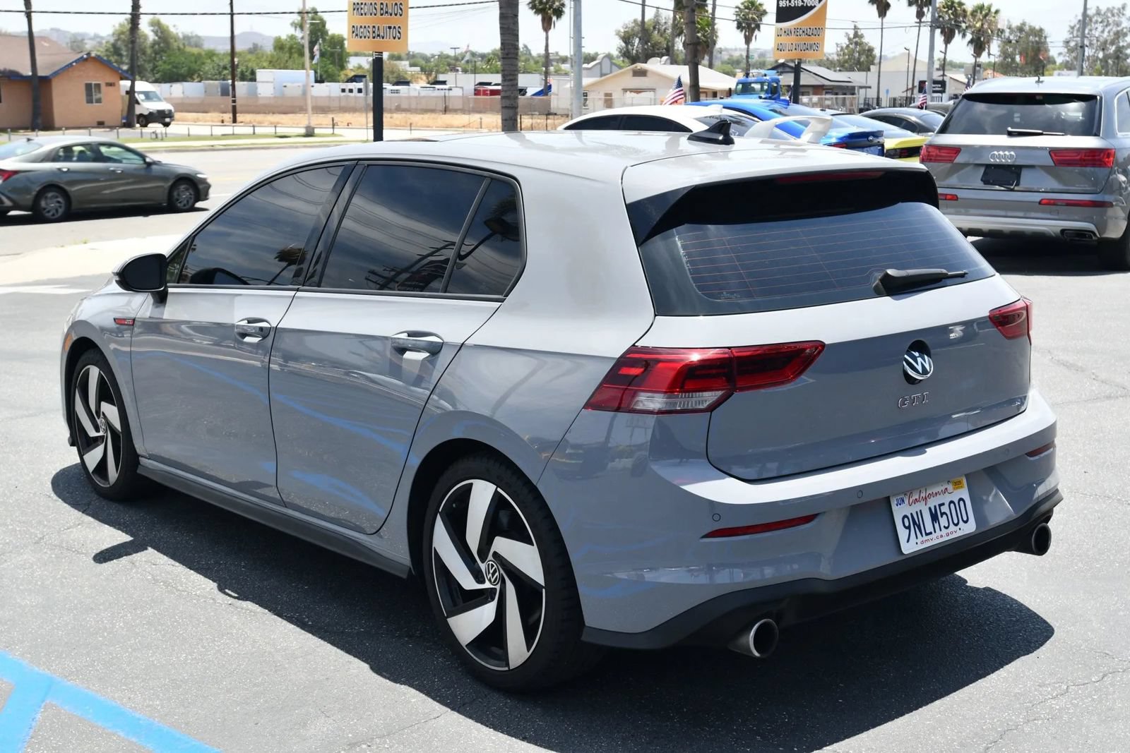Used 2022 Volkswagen GTI SE FWD image 5