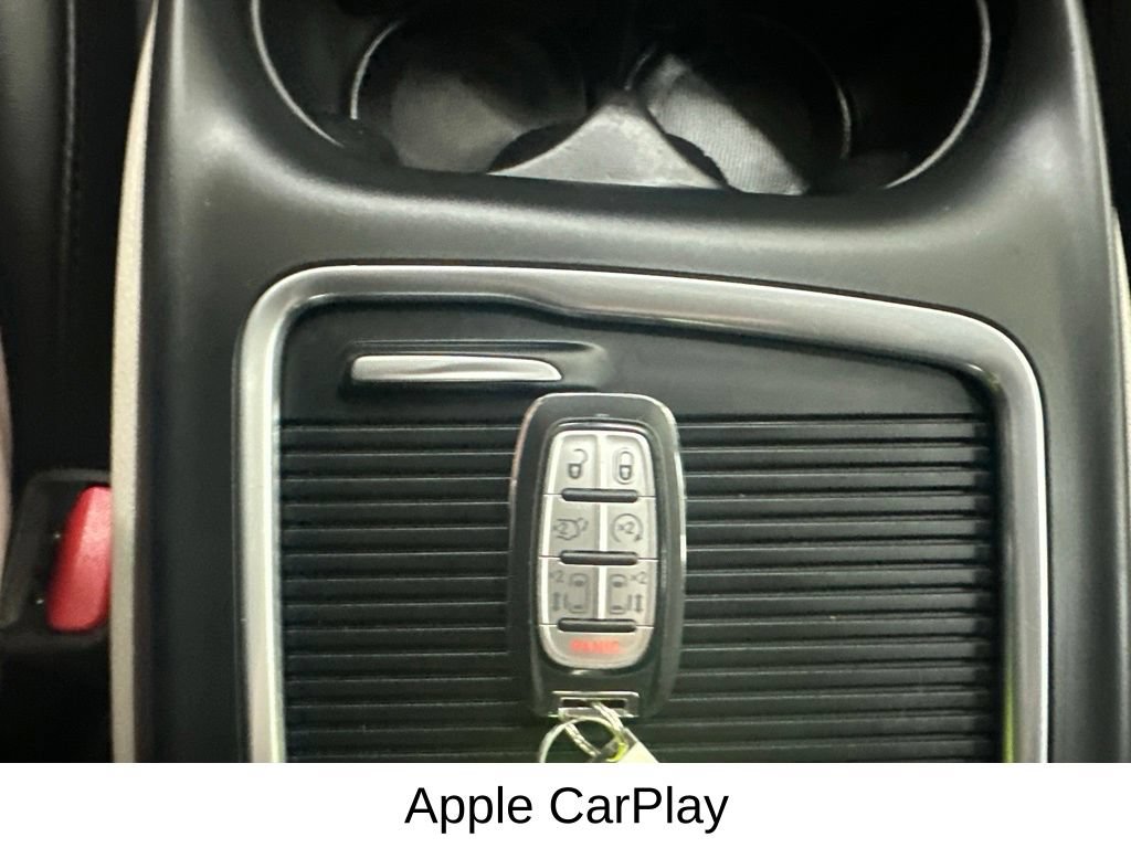 Used 2023 Chrysler Pacifica Touring-L AWD/4WD image 34