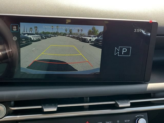 New 2026 Hyundai Tucson SE w/ Tow & Go Package FWD image 12