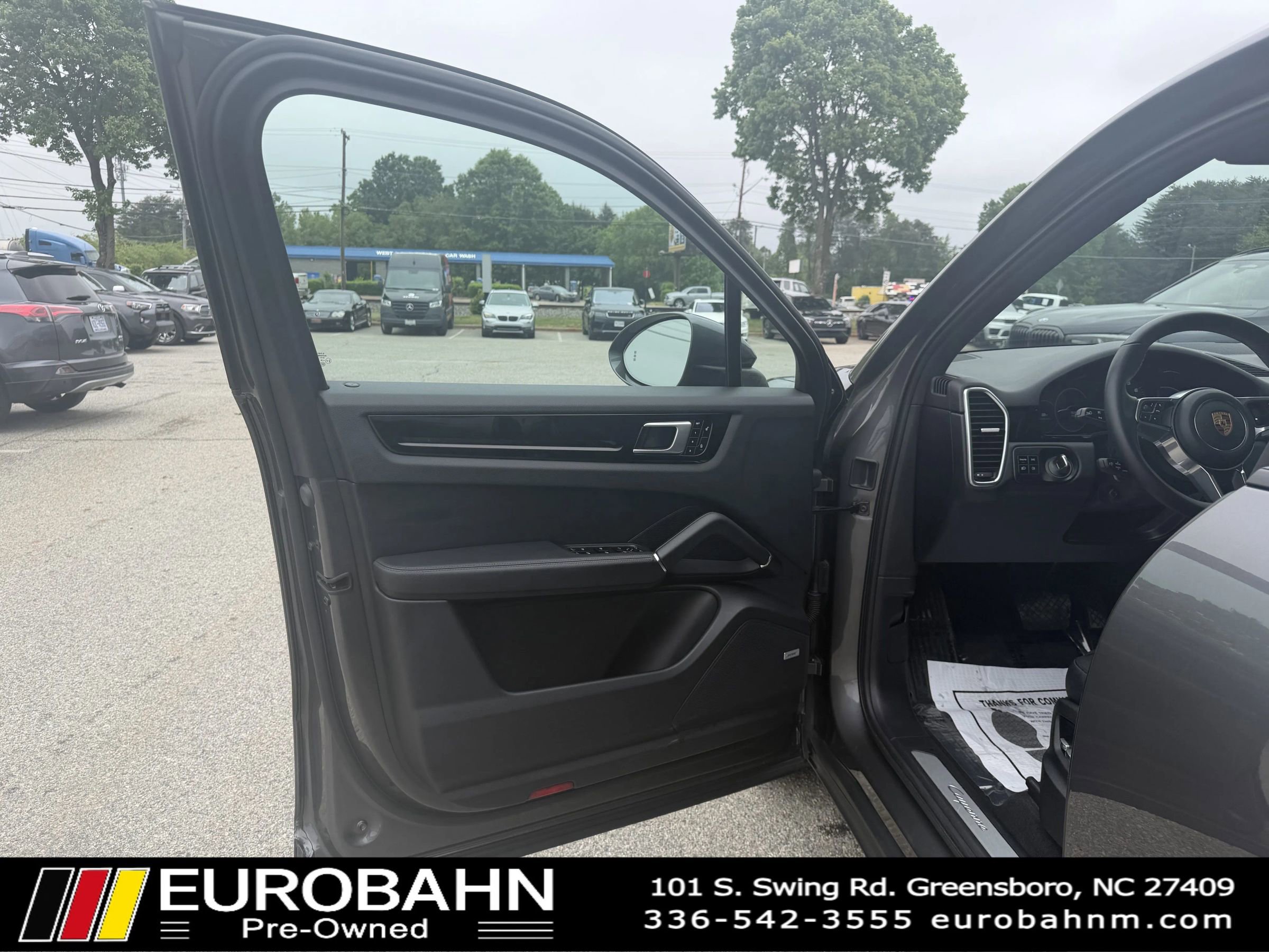 Used 2019 Porsche Cayenne AWD/4WD image 9