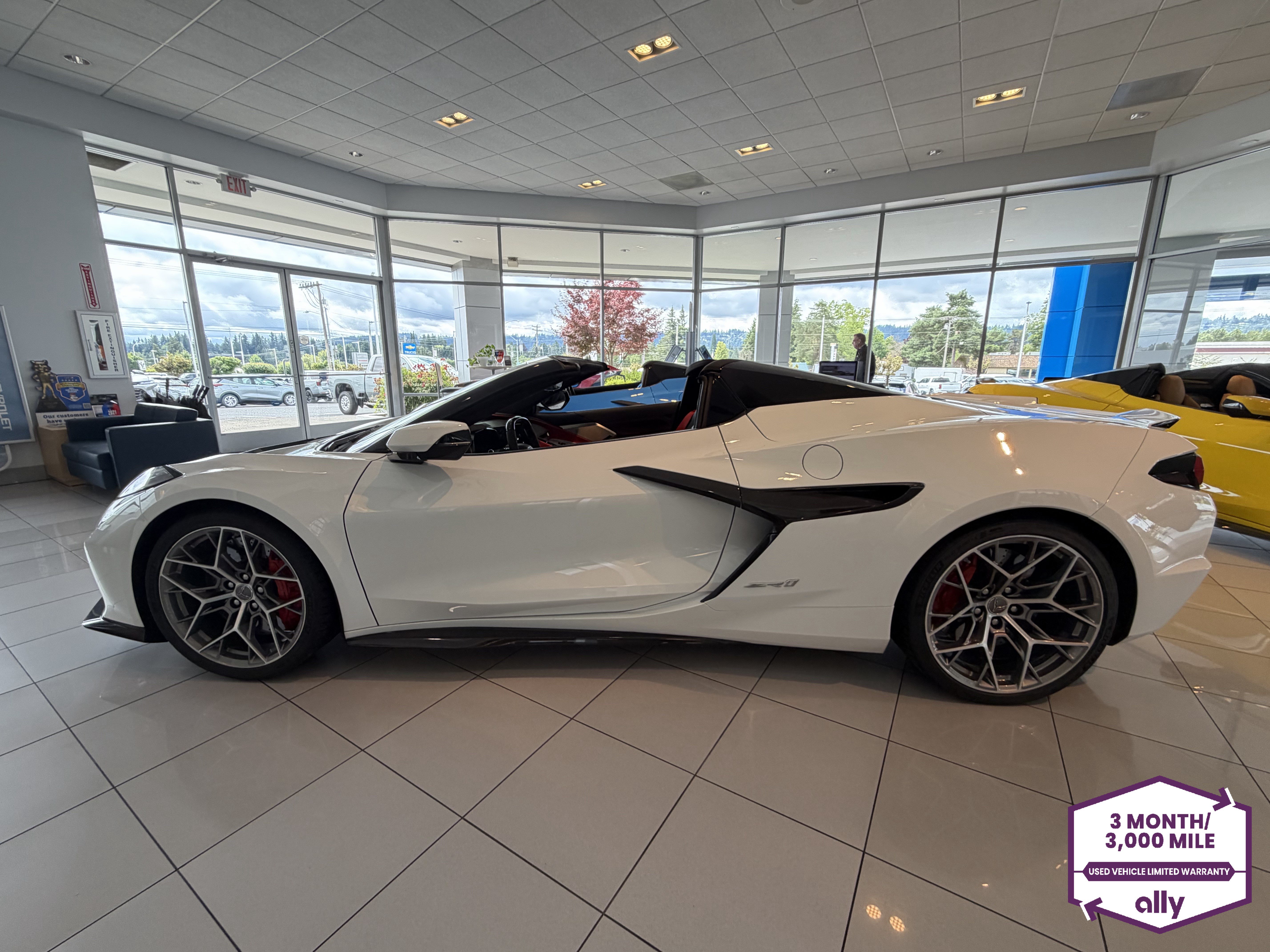 Used 2025 Chevrolet Corvette ZR1 w/ Chrome Exterior Badge Package RWD image 2