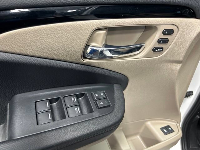 Certified 2021 Honda Pilot Touring image 25