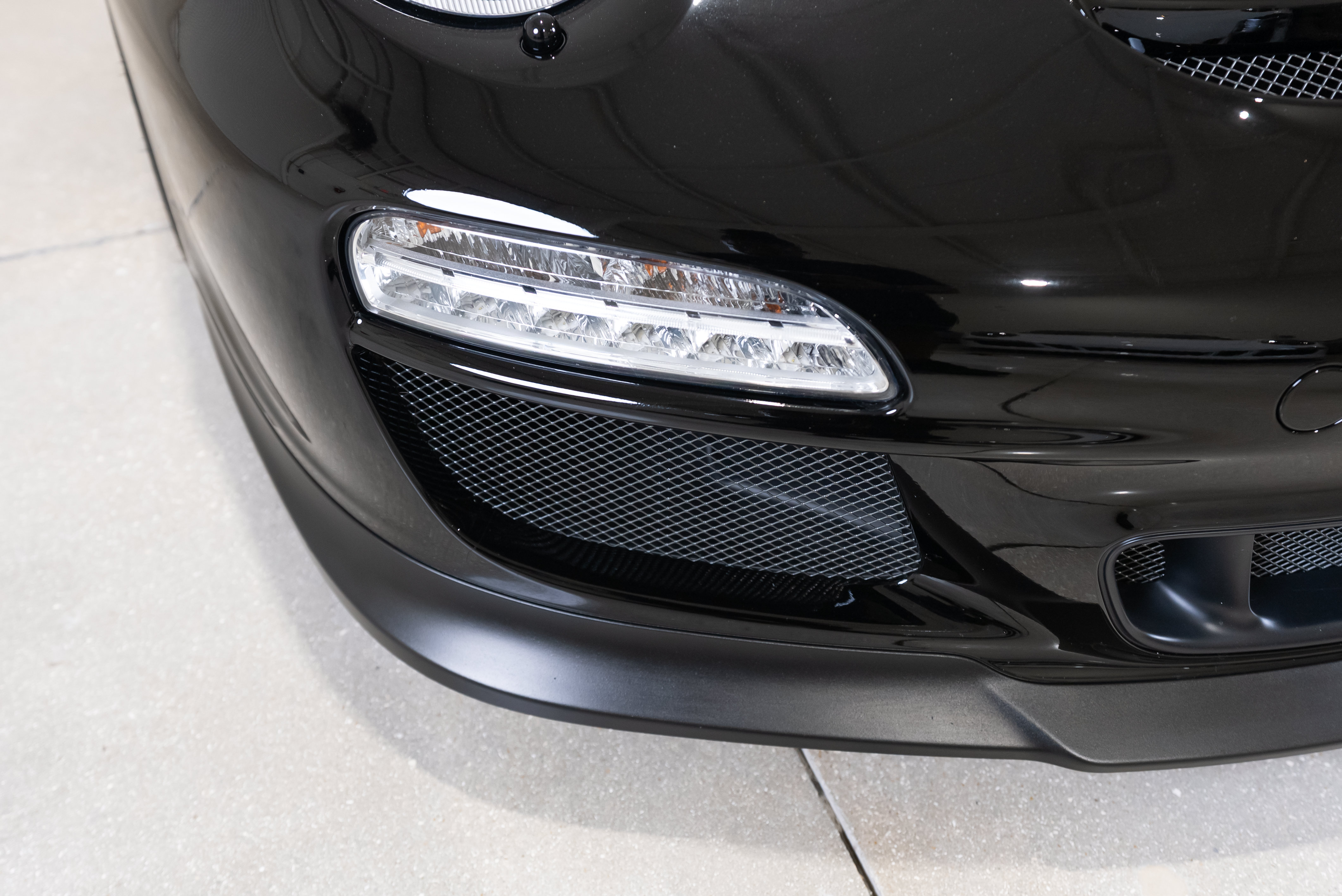 Used 2010 Porsche 911 GT3 RWD image 12