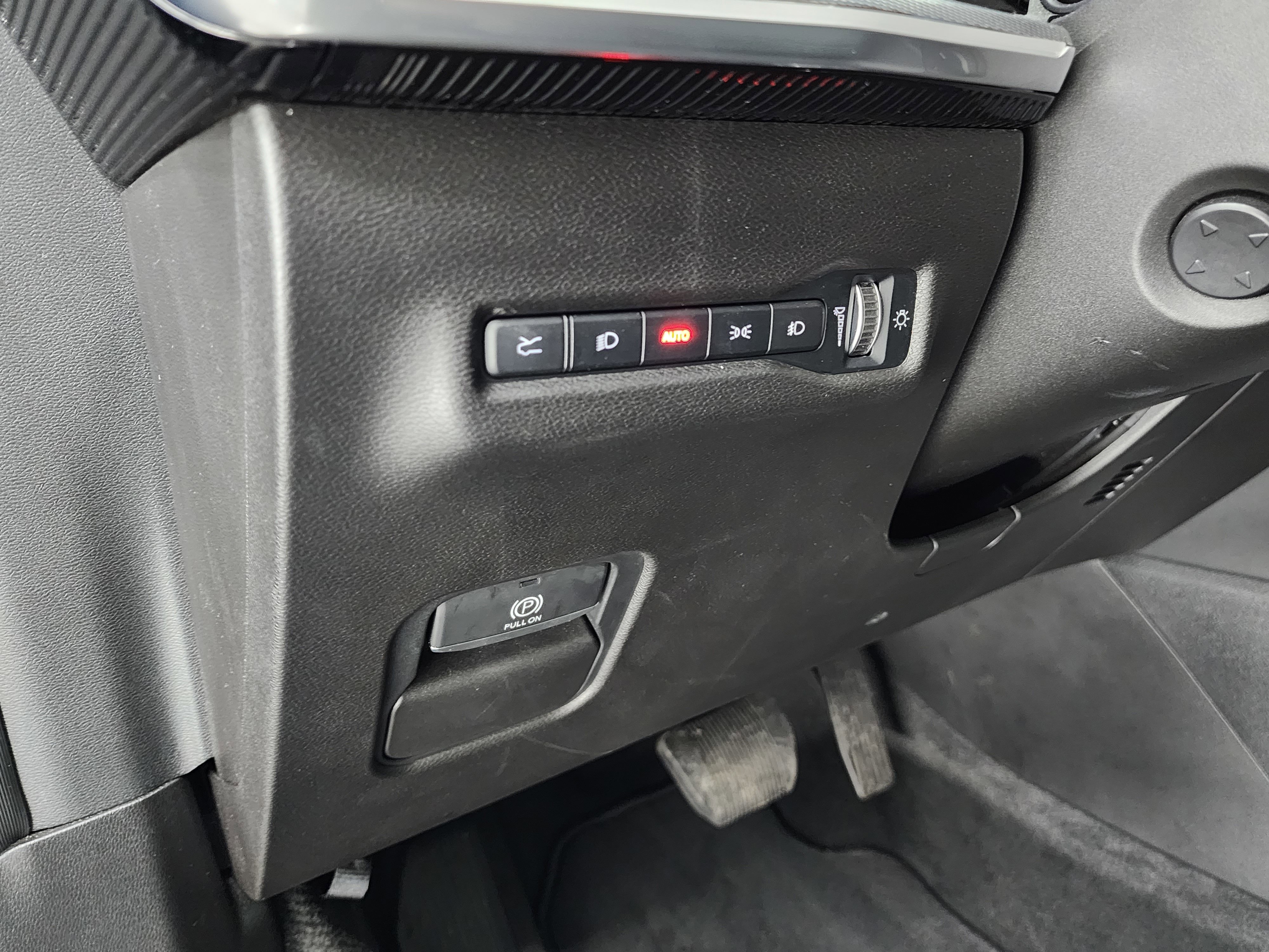 Used 2024 Jeep Wagoneer Launch Edition image 48