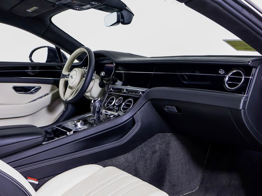 Used 2020 Bentley Continental GT AWD/4WD image 6