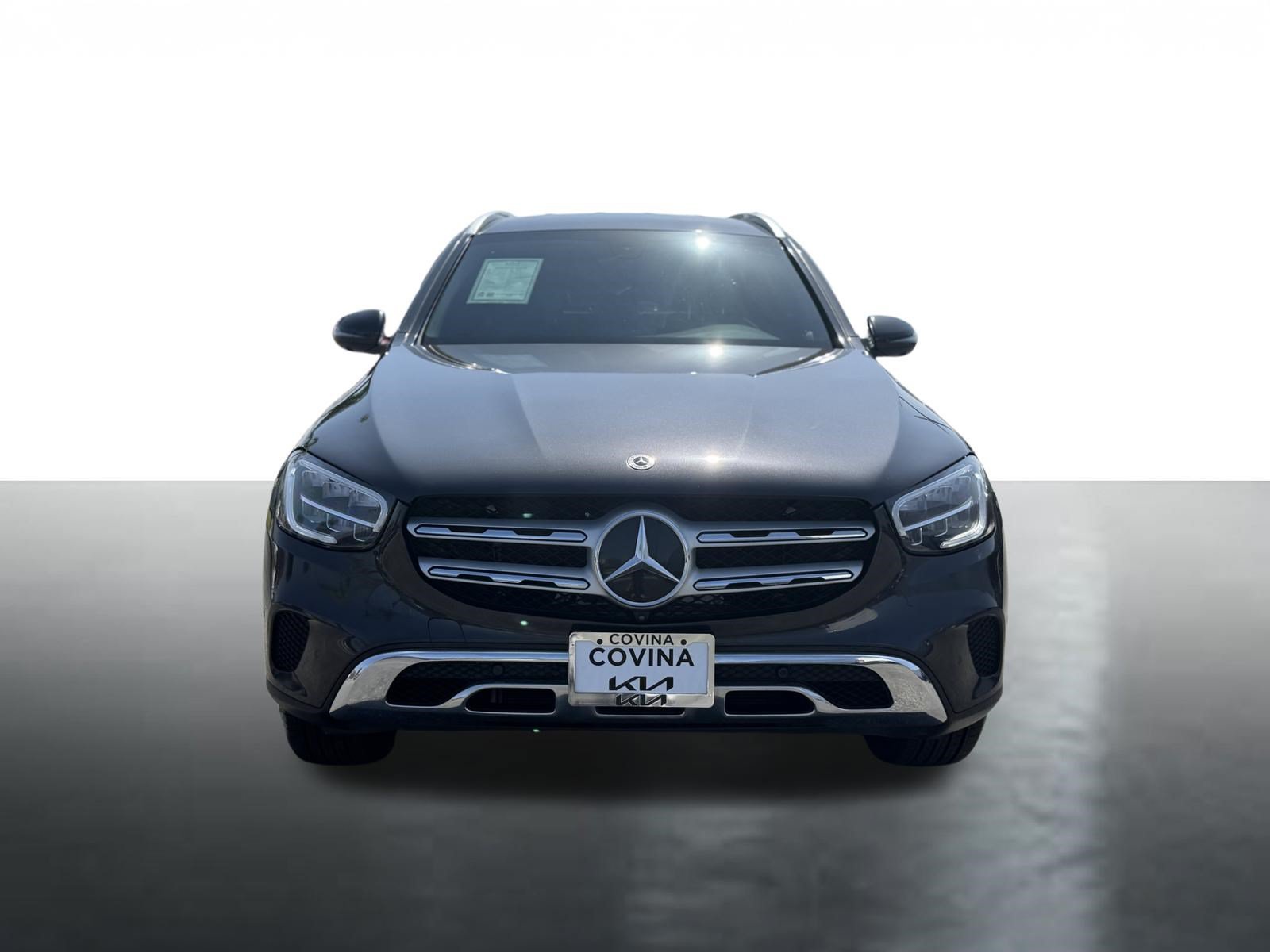 Used 2021 Mercedes-Benz GLC 300 4MATIC image 3
