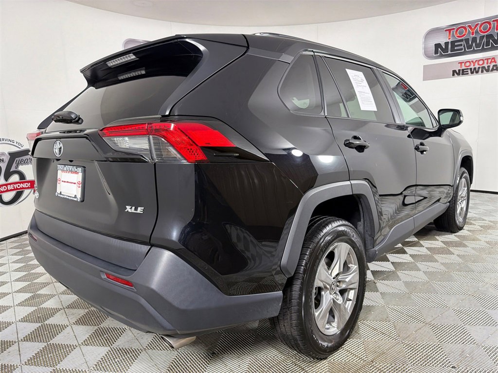 Used 2024 Toyota RAV4 XLE image 3