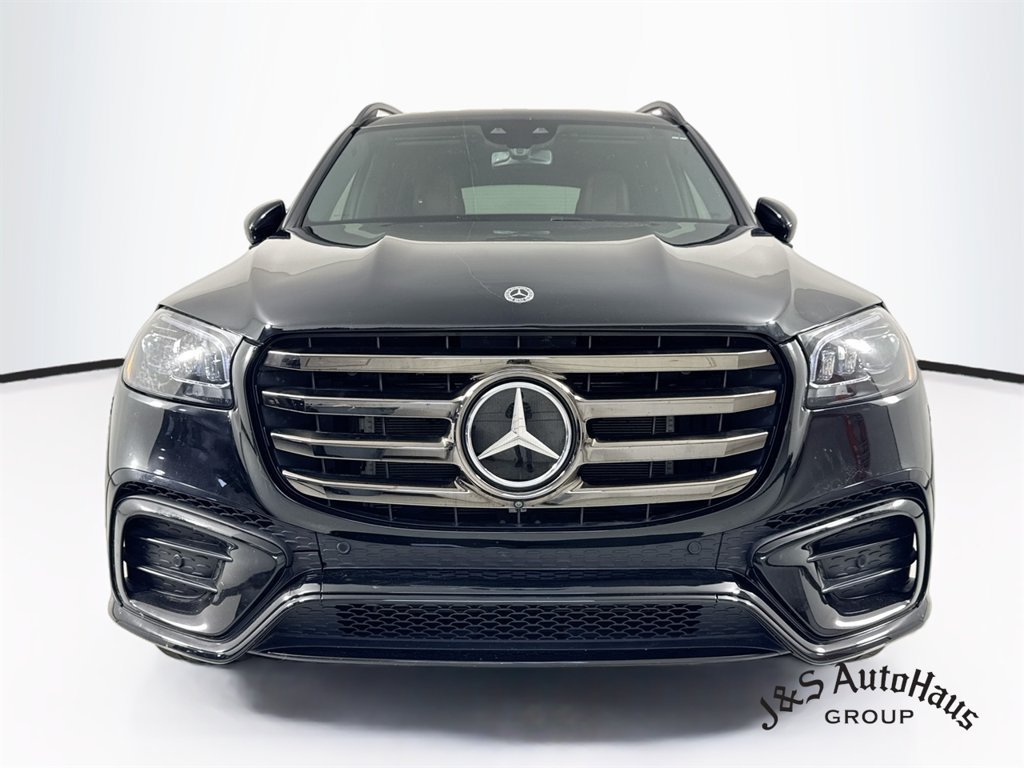 Used 2024 Mercedes-Benz GLS 450 4MATIC w/ Pinnacle Trim Package image 2