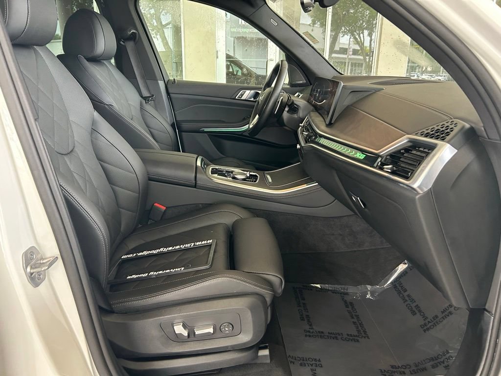 Used 2026 BMW X5 xDrive40i w/ Premium Package AWD/4WD image 24
