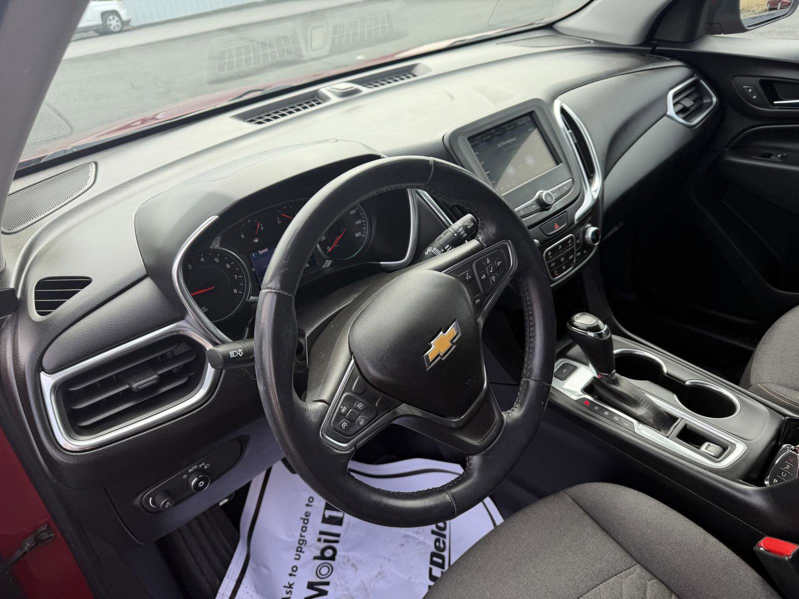 Used 2019 Chevrolet Equinox LT image 12