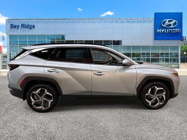 Used 2023 Hyundai Tucson Limited AWD/4WD image 2