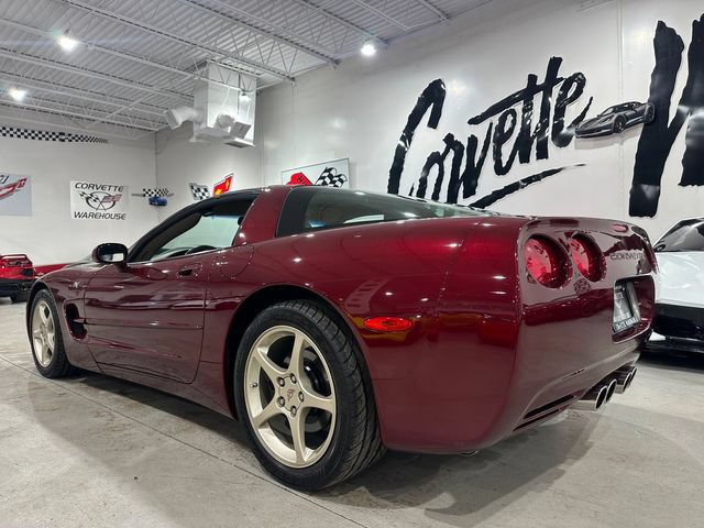 Used 2003 Chevrolet Corvette Coupe w/ Preferred Equipment Group RWD image 4