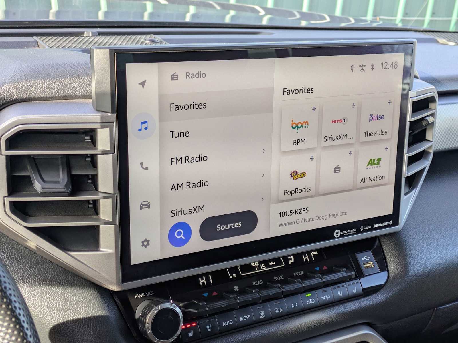 Used 2023 Toyota Sequoia Capstone AWD/4WD image 30