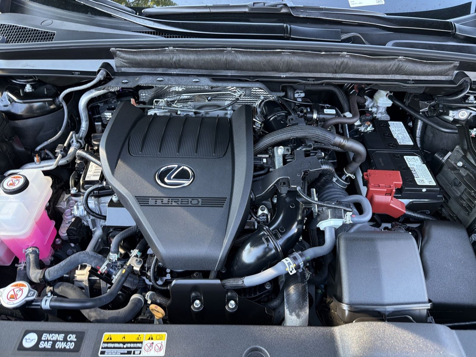 Used 2025 Lexus RX 350 Premium w/ Accessory Package AWD/4WD image 28