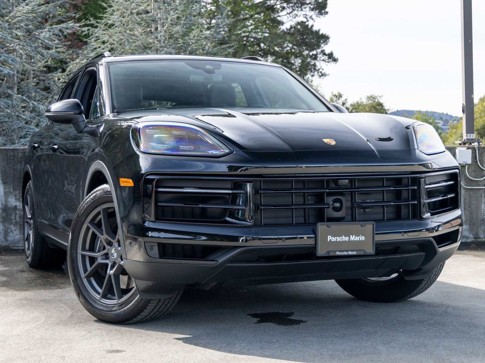 Certified 2025 Porsche Cayenne image 9