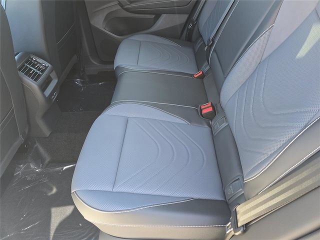 New 2026 Volkswagen Tiguan SE R-Line AWD/4WD image 15