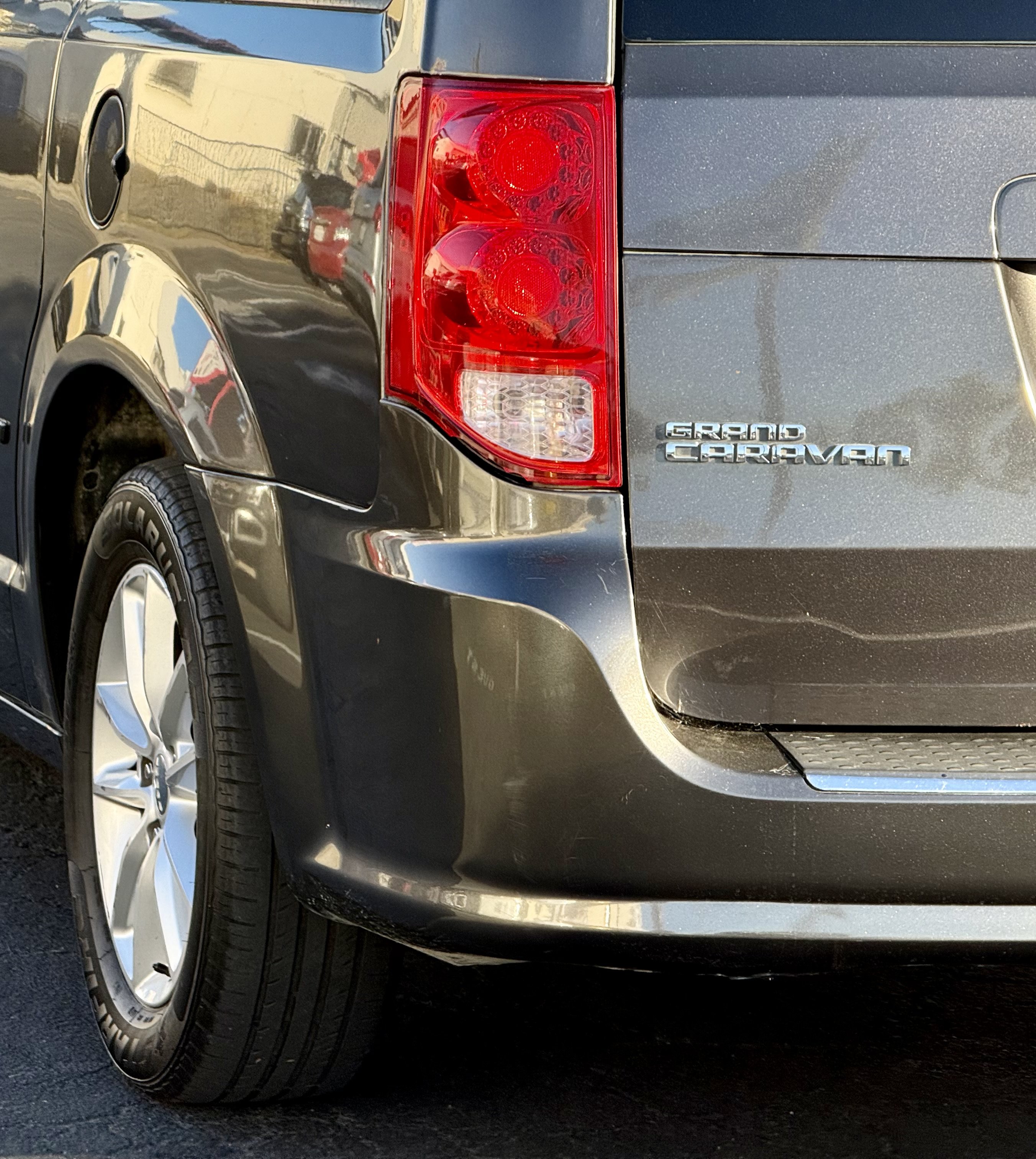 Used 2016 Dodge Grand Caravan SE w/ Quick Order Package 29E SE FWD image 22