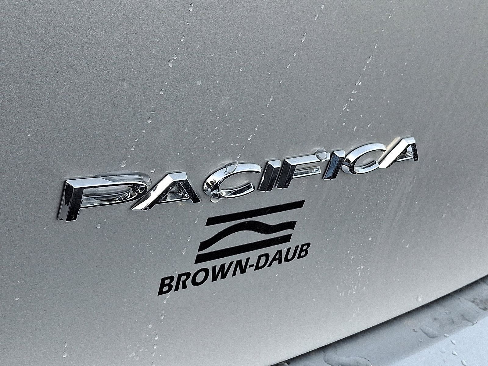 New 2026 Chrysler Pacifica Select AWD/4WD image 19