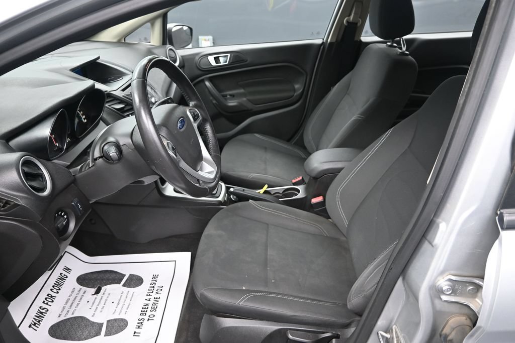 Used 2016 Ford Fiesta SE w/ Cold Weather Package FWD image 14