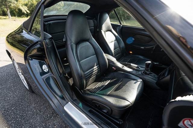Used 2000 Porsche 911 Carrera 4 AWD/4WD image 35