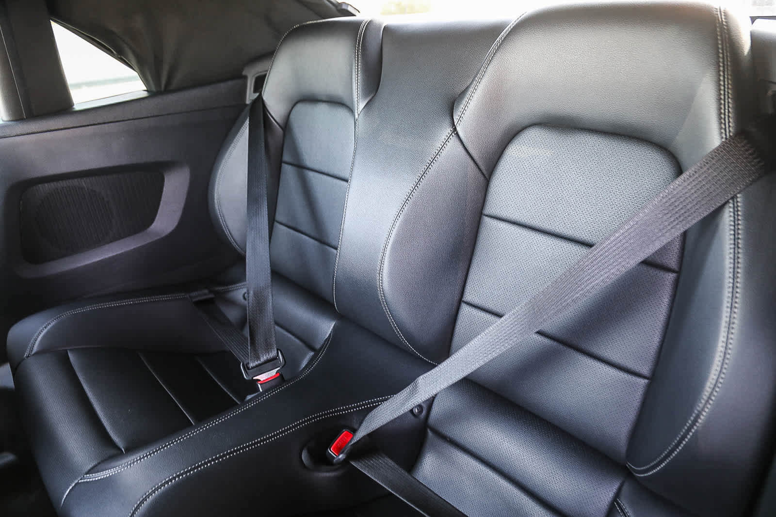 Used 2015 Ford Mustang GT Premium RWD image 17