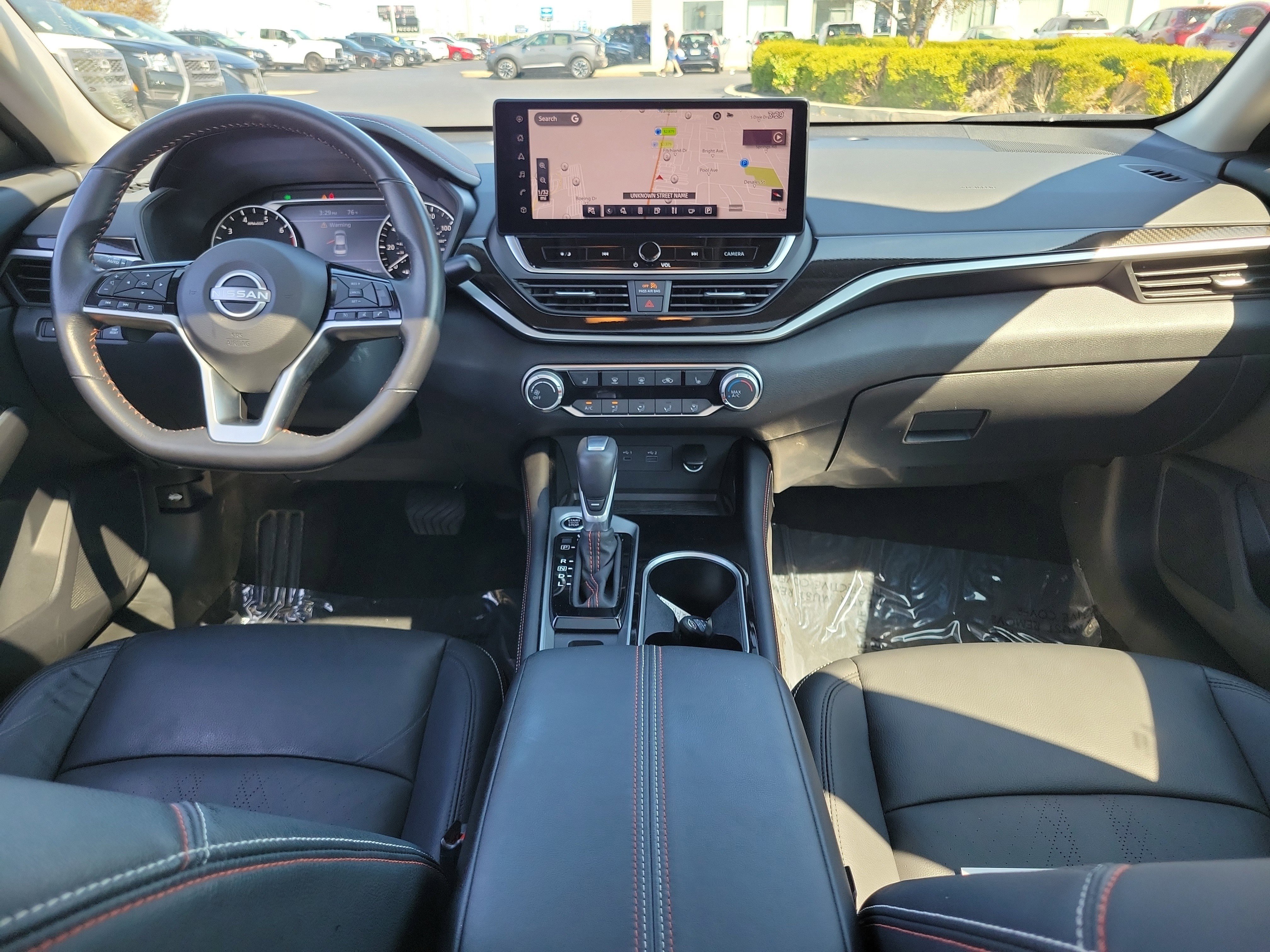 Certified 2024 Nissan Altima 2.5 SR w/ SR Premium Package image 9