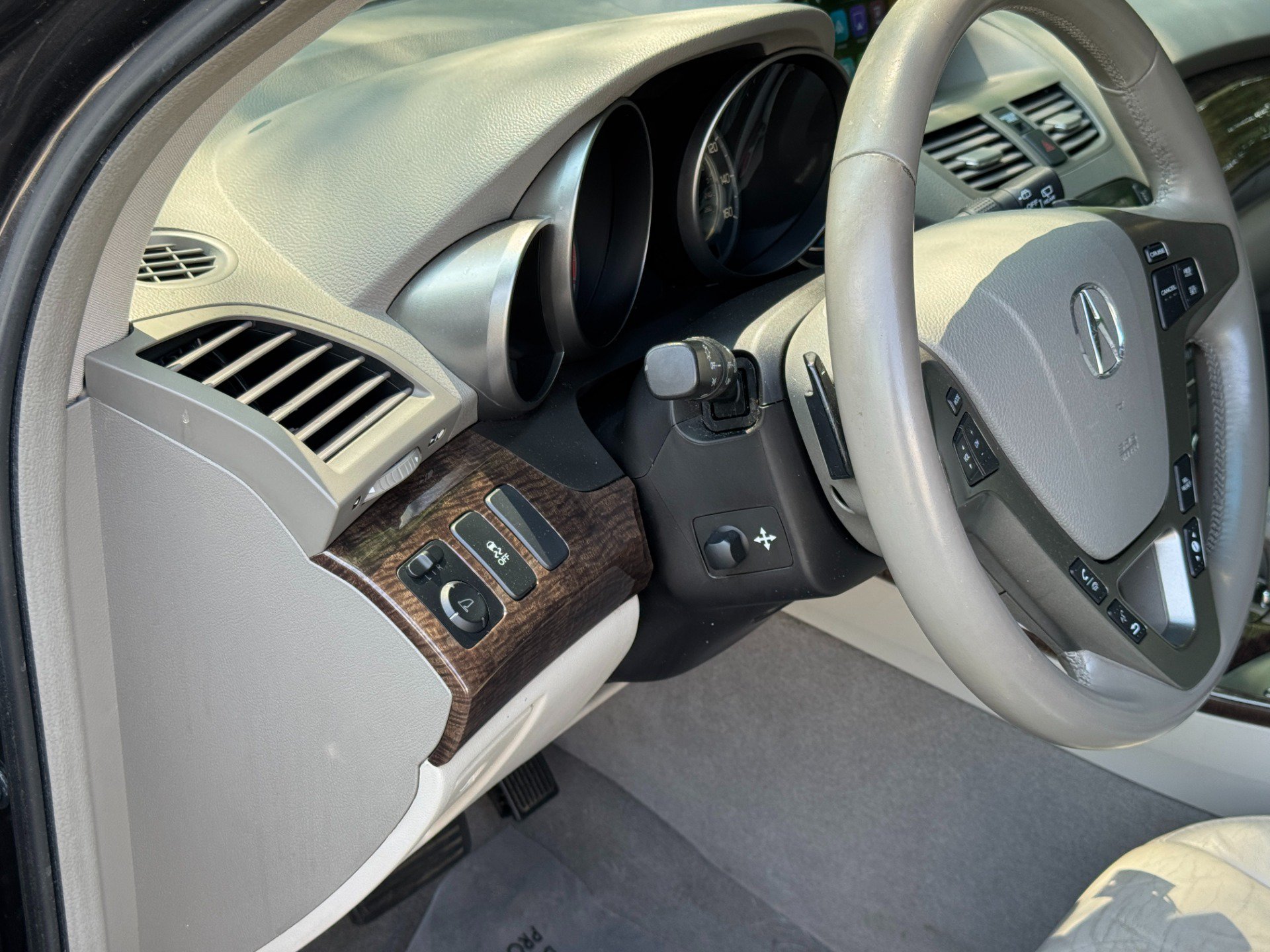 Used 2011 Acura MDX w/ Technology Package AWD/4WD image 33