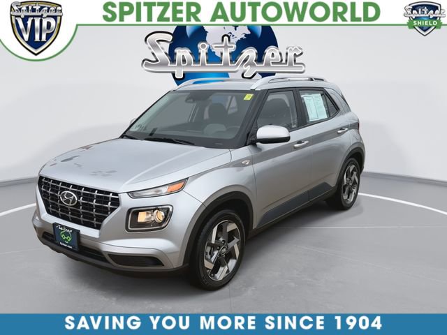 Used 2024 Hyundai Venue SEL FWD image 4
